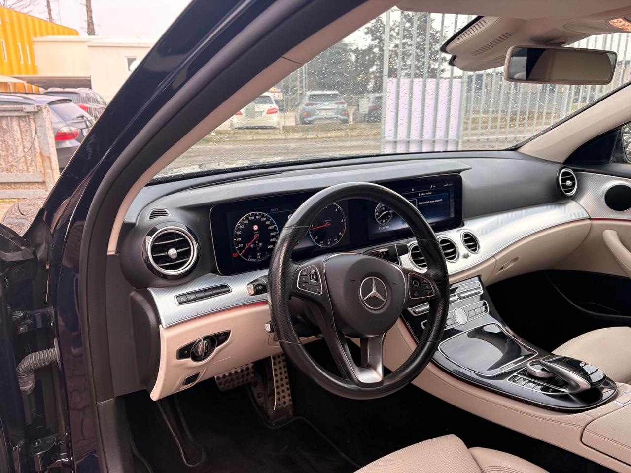 Mercedes-benz E 220 d S.W. 4Matic Auto Premium Plus All-Terrain