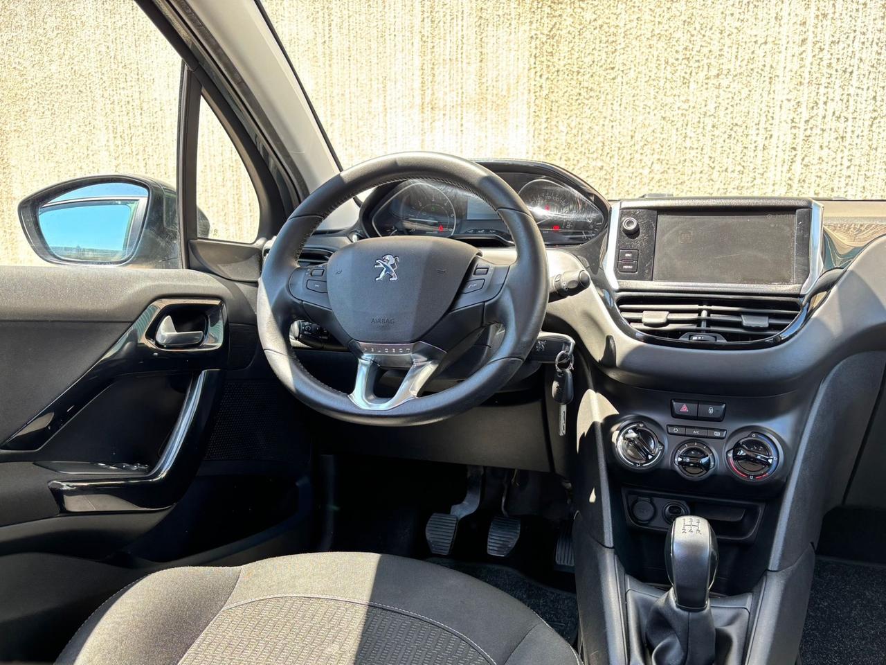 Peugeot 208 BlueHDi 75 5 porte Allure