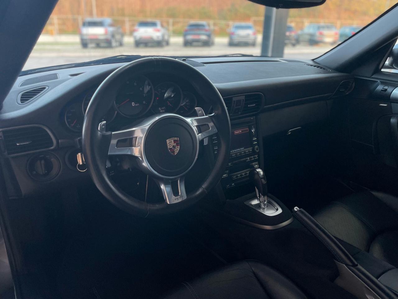 Porsche 911 997.2 Carrera 4 Coupé PDK