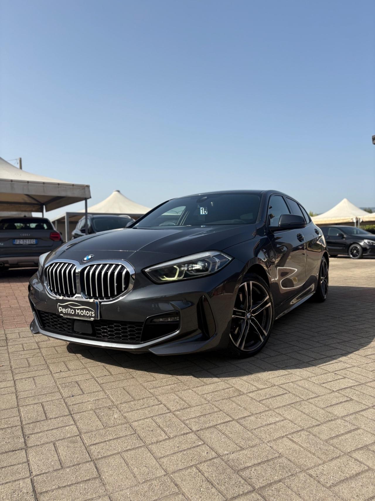 Bmw 116 116d 5p. Msport