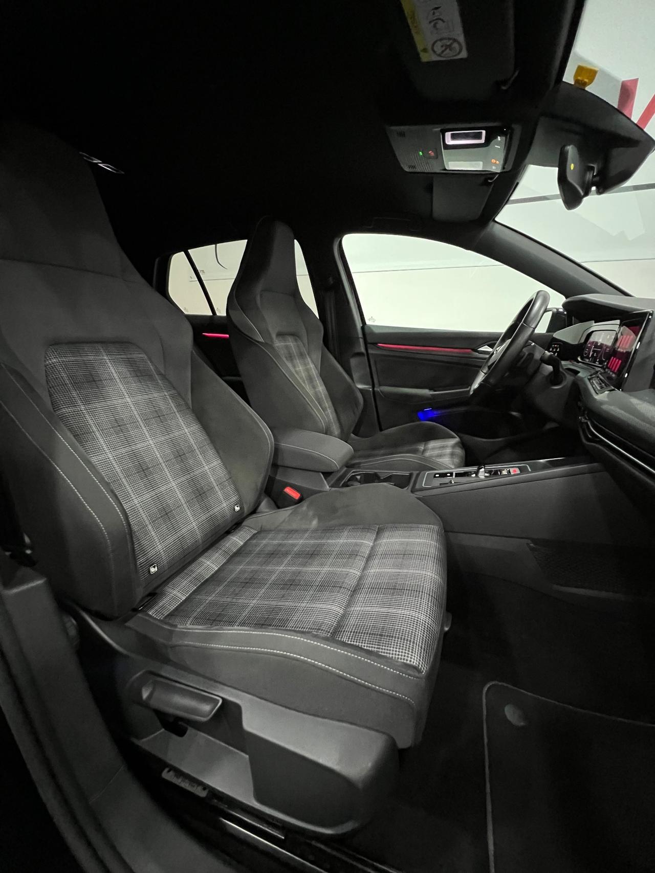 VOLKSWAGEN GOLF 8 2.0 TDI DSG GTD 200 cv