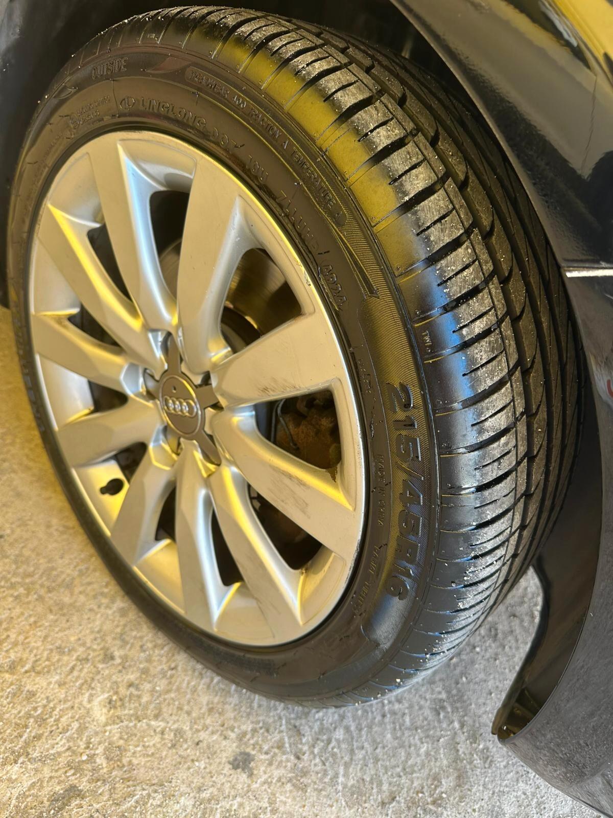 Audi A1 1.6cc diesel 12 mesi garanzia-2012