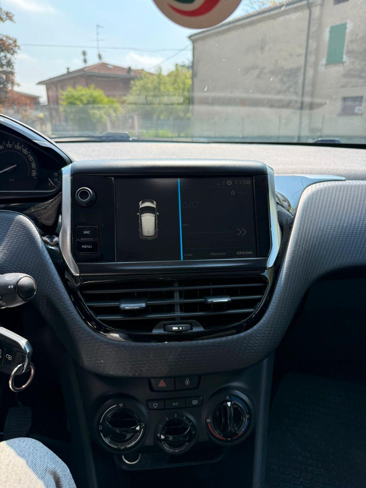 Peugeot 208 5 Porte 208 5p 1.5 bluehdi GT Line s&s 100cv OK NEOPATENTATO