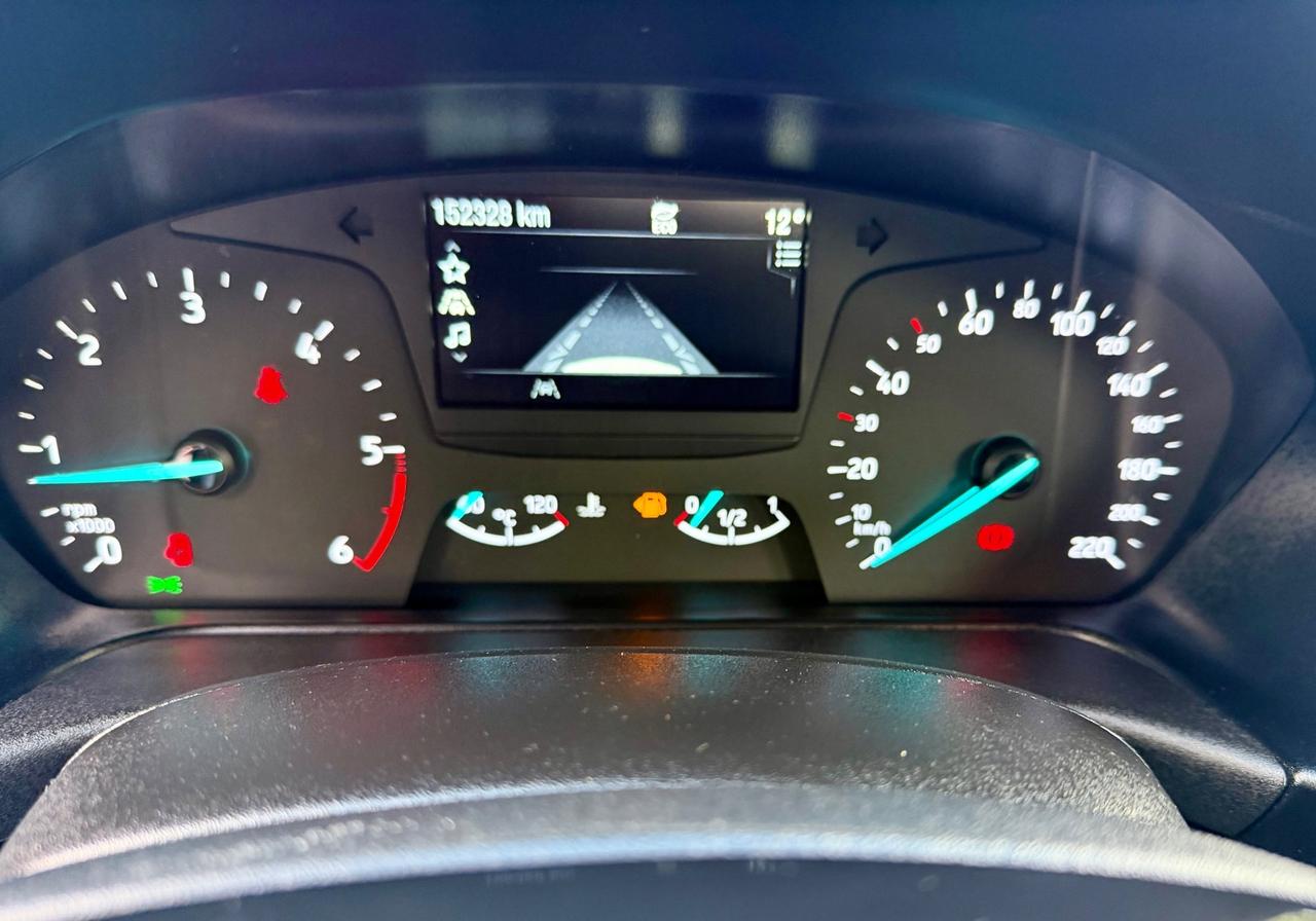 Ford Fiesta Vignale 2019 1,5 DIESEL OK NEOPATENTATI