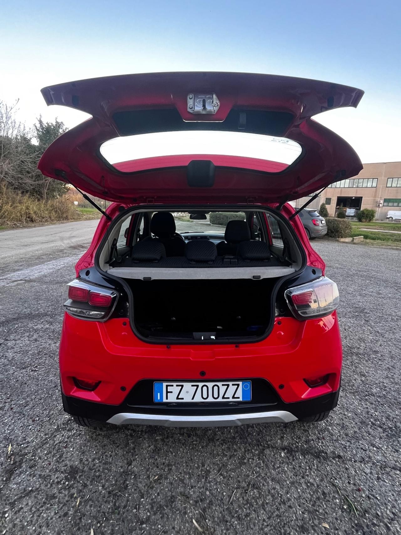 Mahindra KUV100 1.2 VVT K8