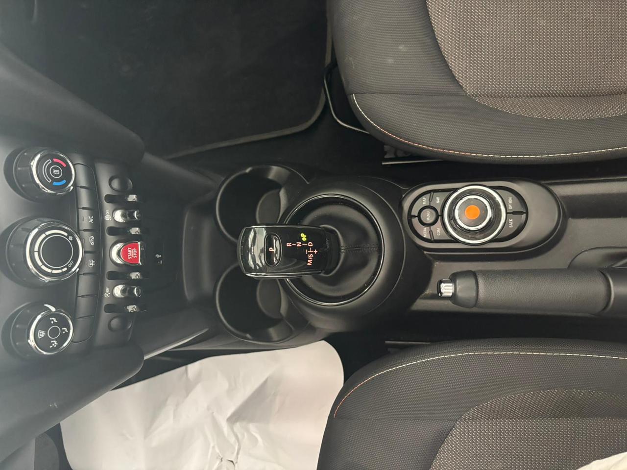 MINI Cooper 1.5d Hype