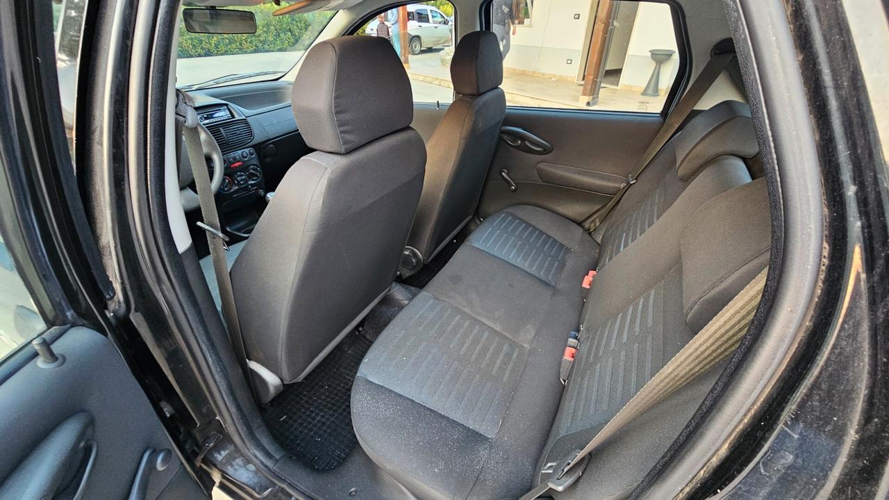 Fiat Punto 188 1.2 5 porte compreso passaggio