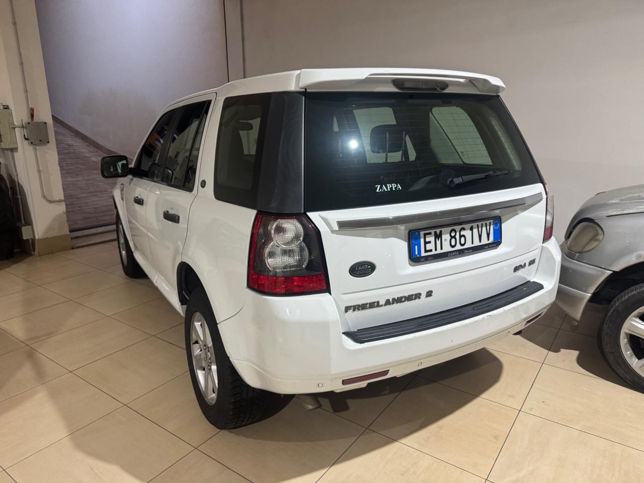 Land Rover Freelander 2.2 SD4 S.W. SE