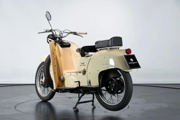 Moto Guzzi Galletto - 1951