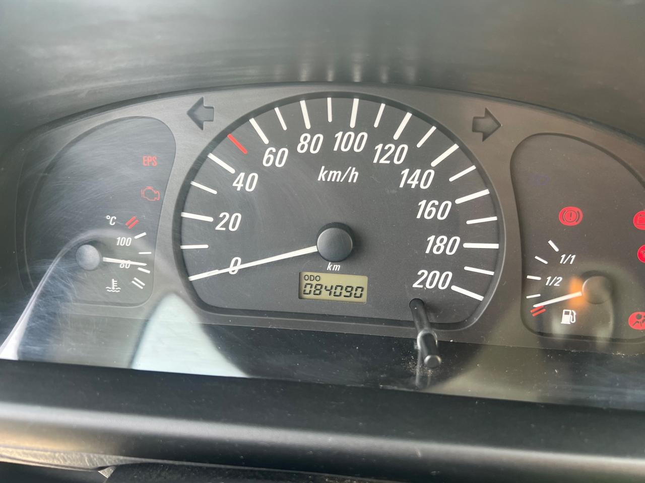 Opel Agila 1000 solo 84000km