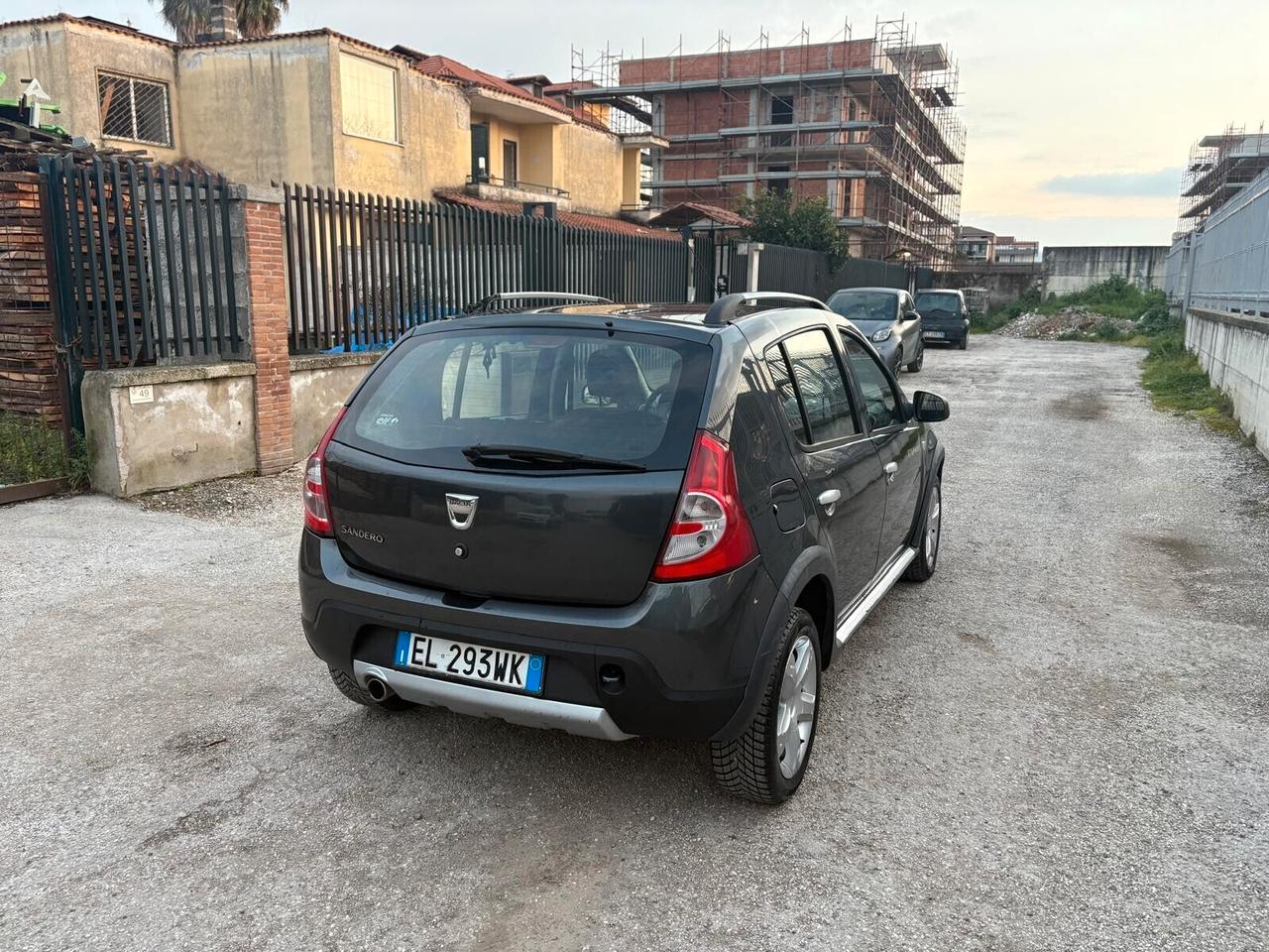 Dacia Sandero Stepway 1.6 8V METANO 85CV