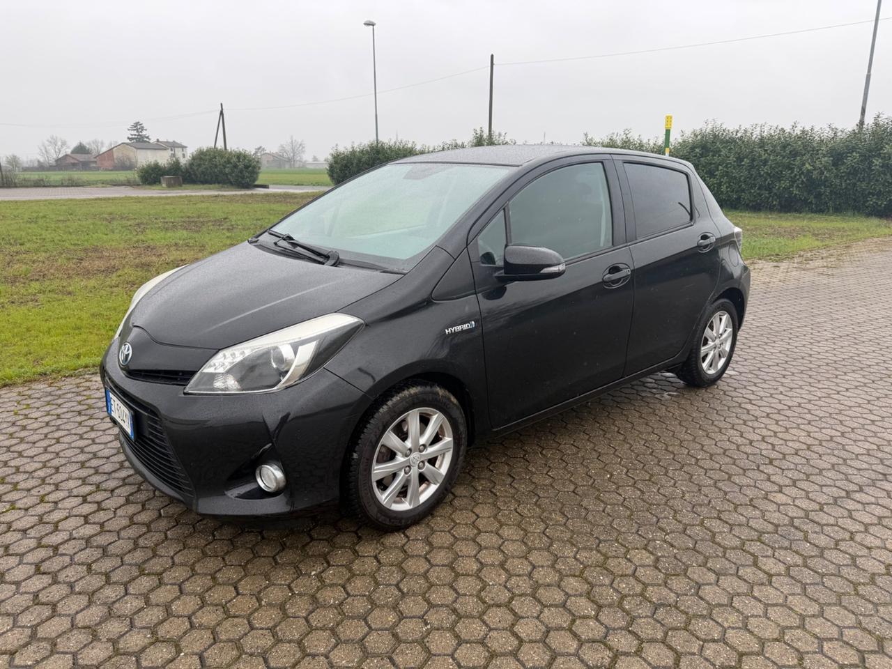 Toyota Yaris 1.5 Hybrid 5 porte Lounge