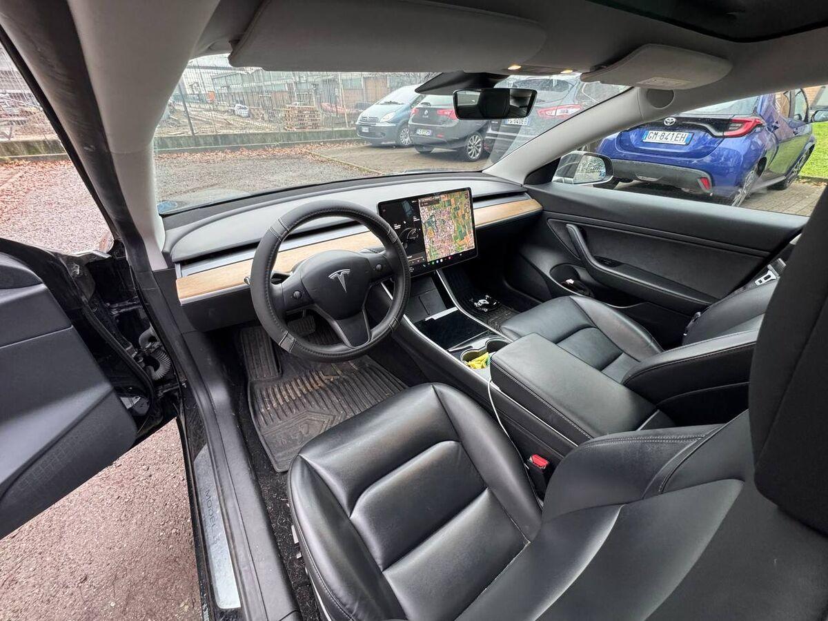 Tesla Model 3 Standard rwd Plus