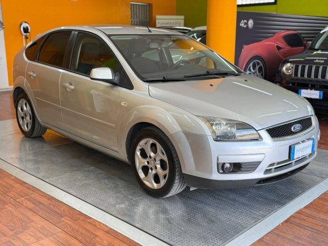 FORD Focus + 1.6 TDCi (90CV) 5p.