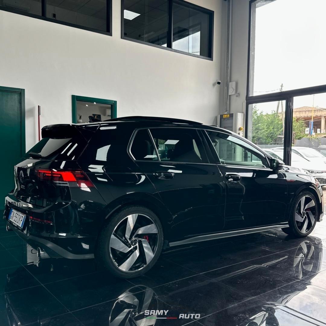 Volkswagen Golf GTI Golf 2.0 TSI GTI