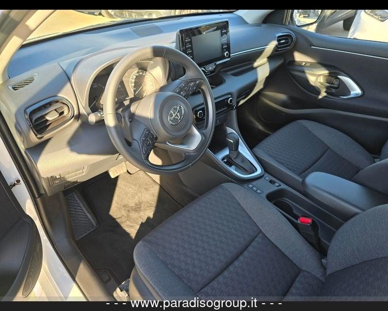 Toyota Yaris IV 2020 1.5h Business