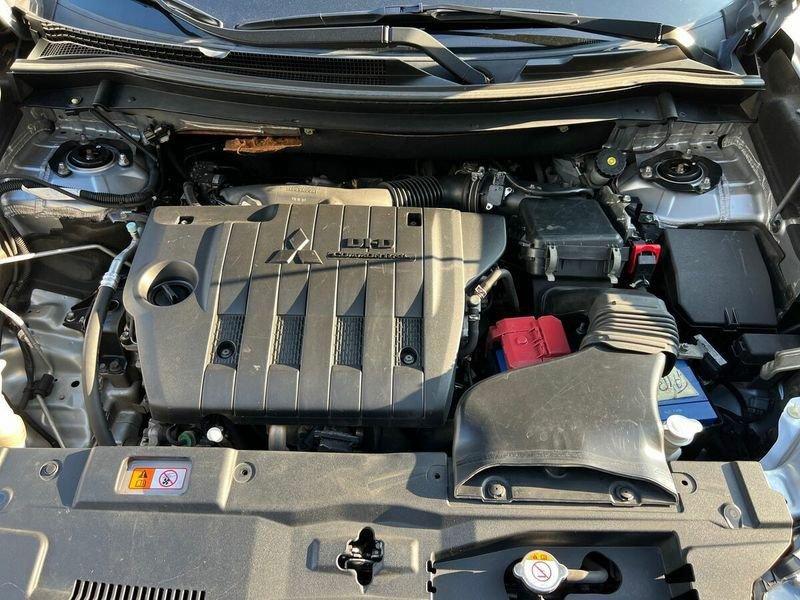 Mitsubishi Outlander 2.2 DI-D 4WD Instyle 7p.