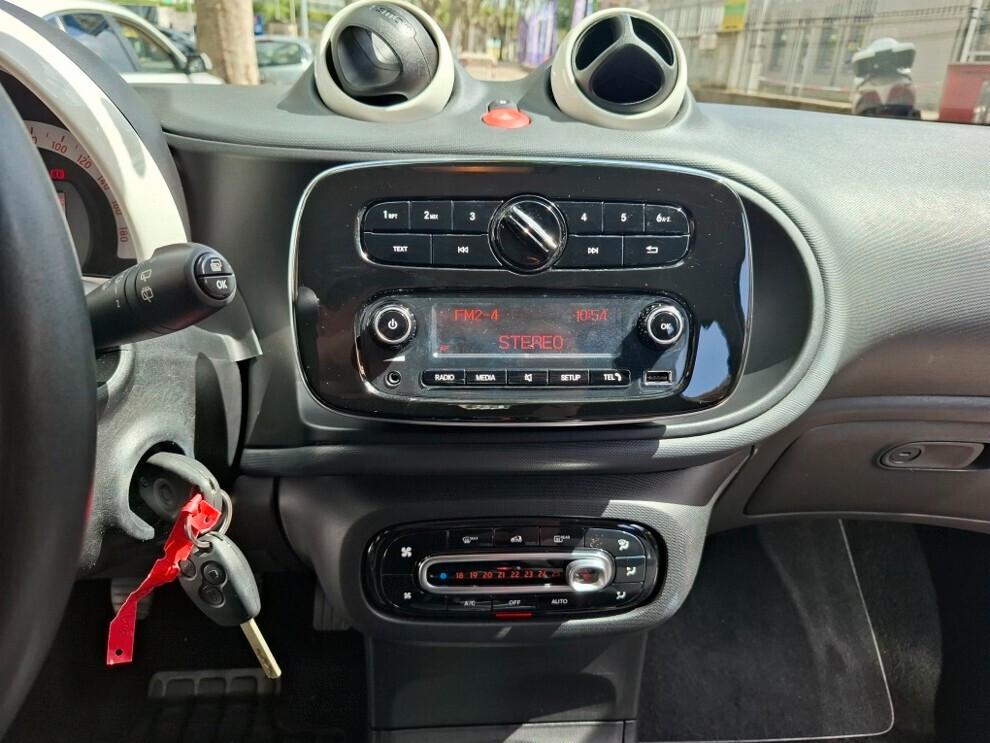 Smart ForFour 1.0 SOLI 45000 KM EURO 6