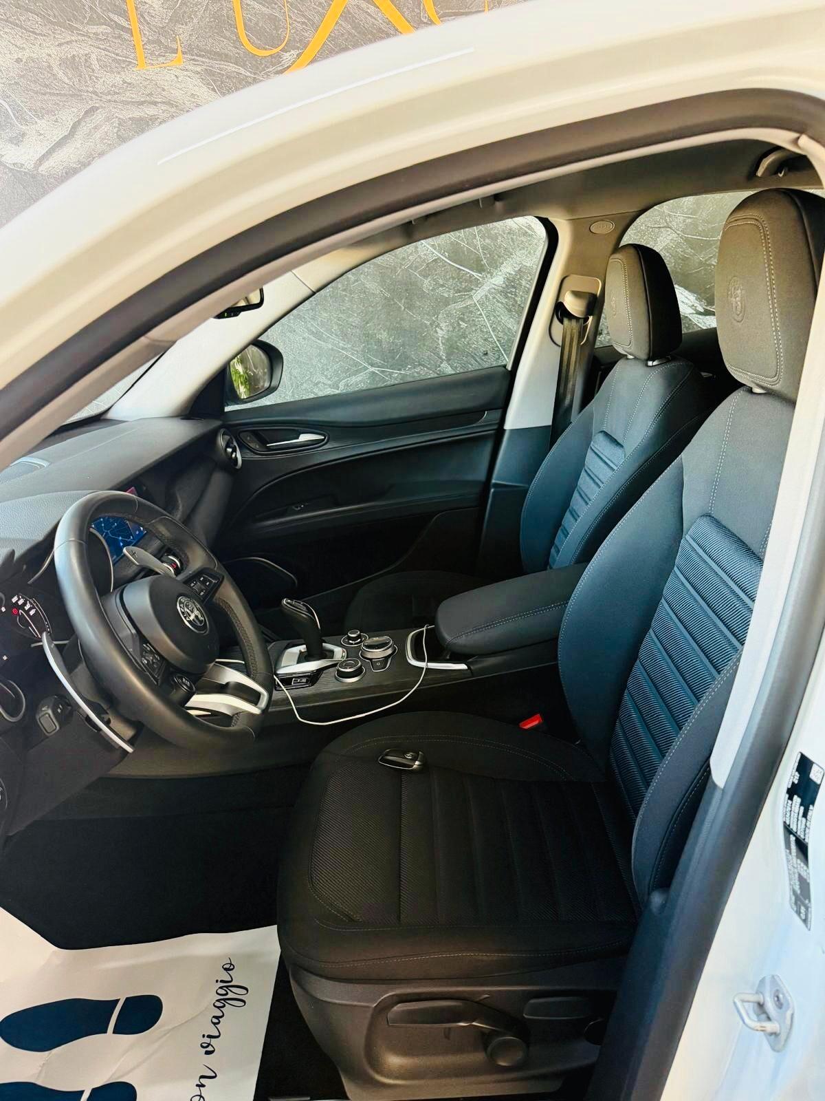 Alfa Romeo Stelvio 2.2 Turbodiesel 190 CV AT8 EXECUTIVE AZIENDALE