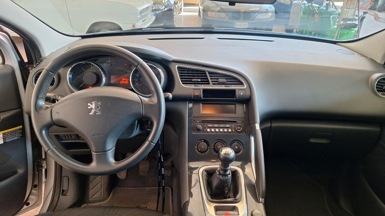 Peugeot 3008 1.6 HDi 115CV Business