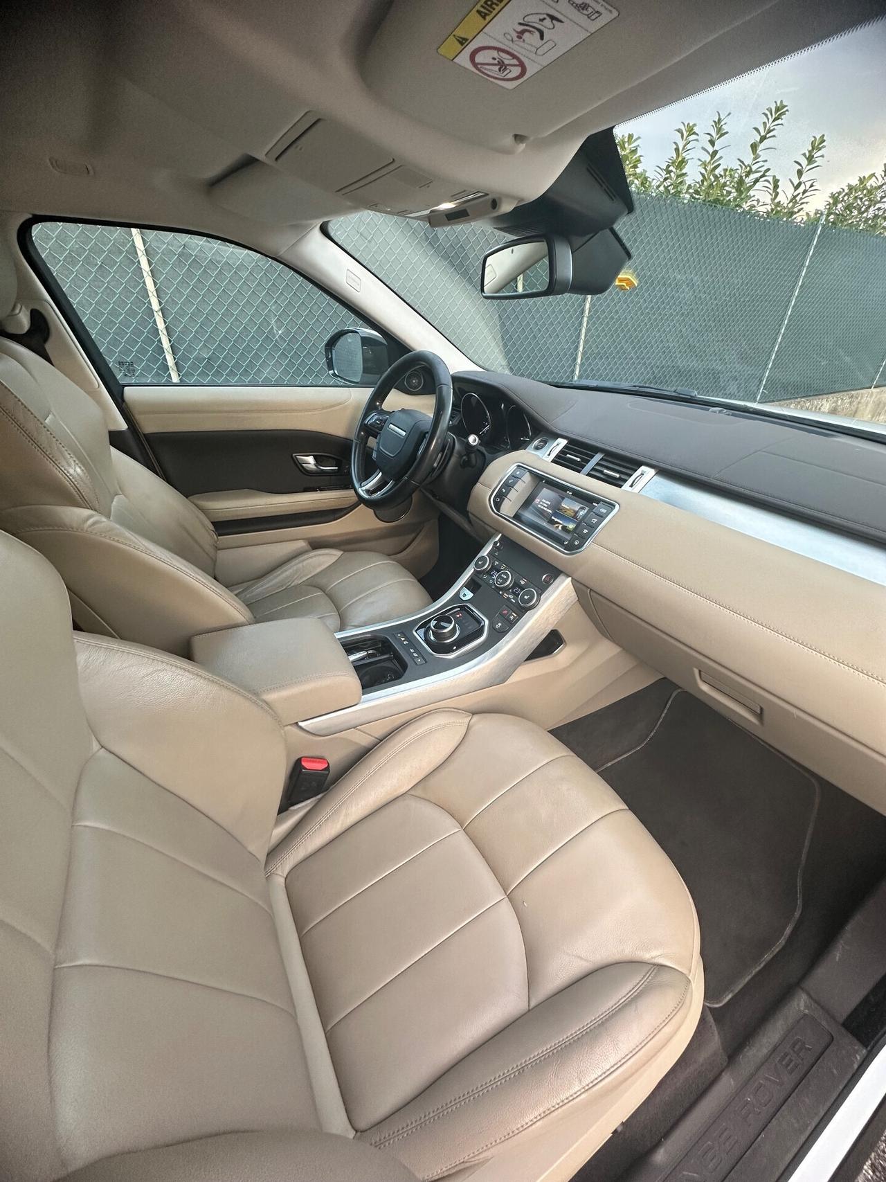 Land Rover Range Evoque 2.0 TD4 180 CV 5p. Business Edition Pure