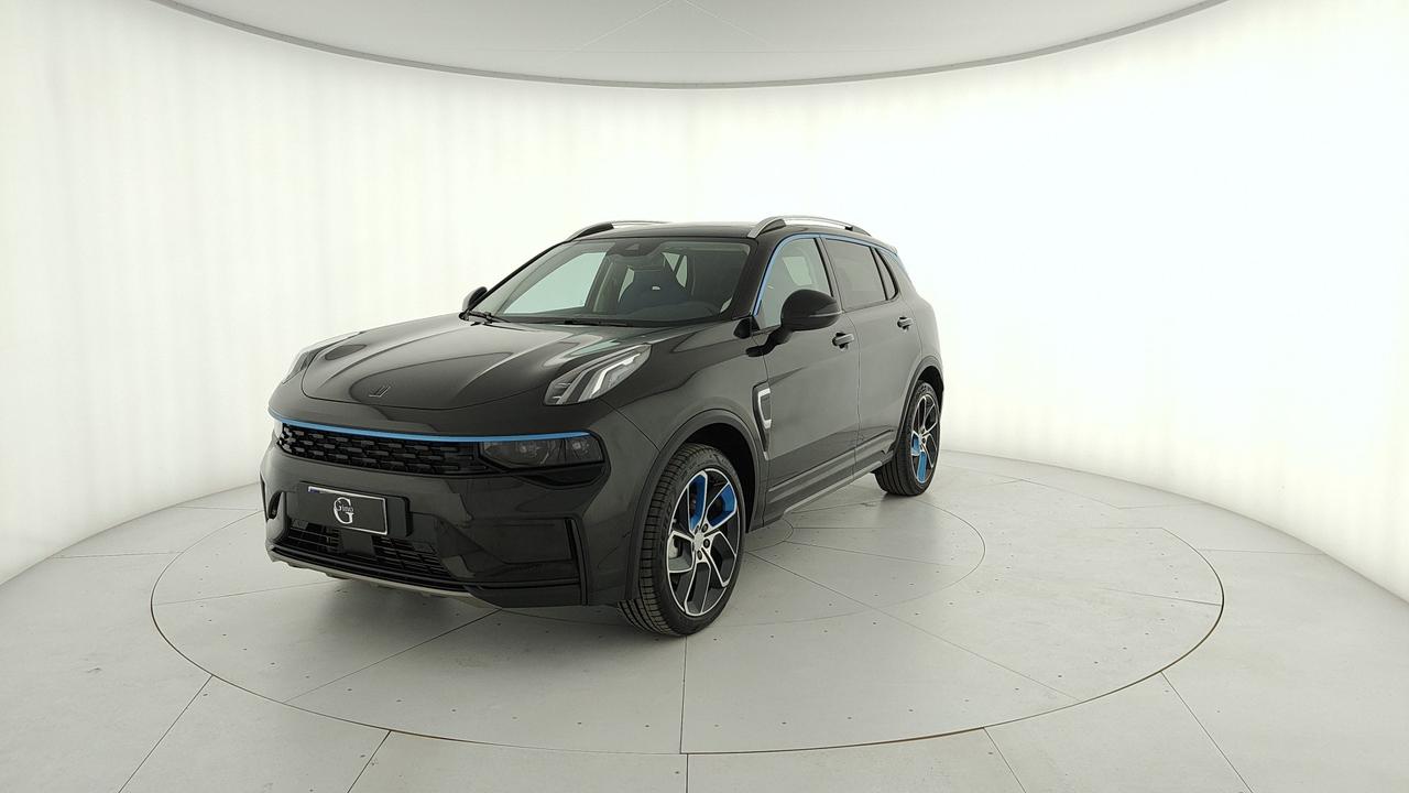 LYNK & CO 01 1.5 td phev auto