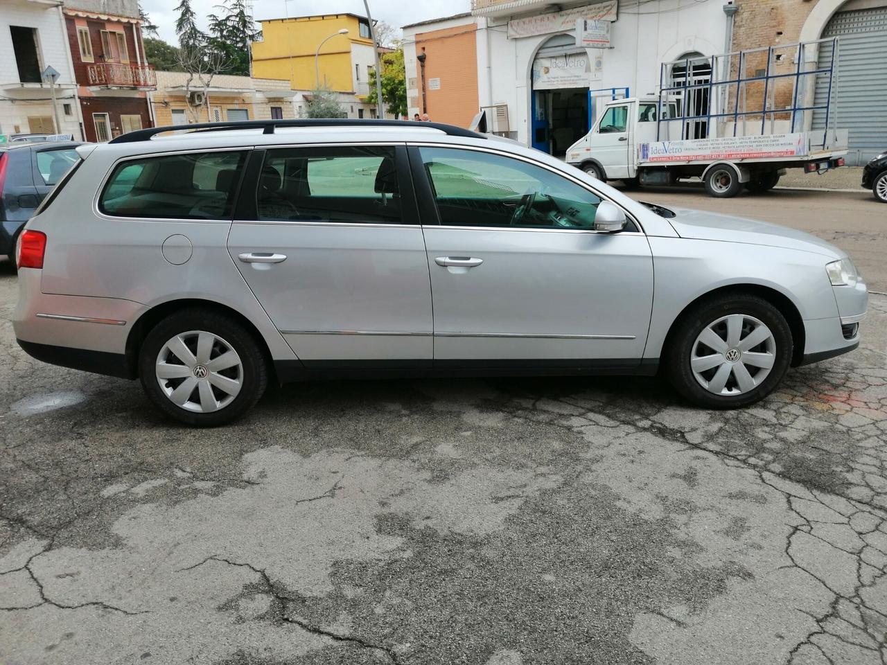 Volkswagen Passat 2.0 TDI DPF Var. DSG Comfortline