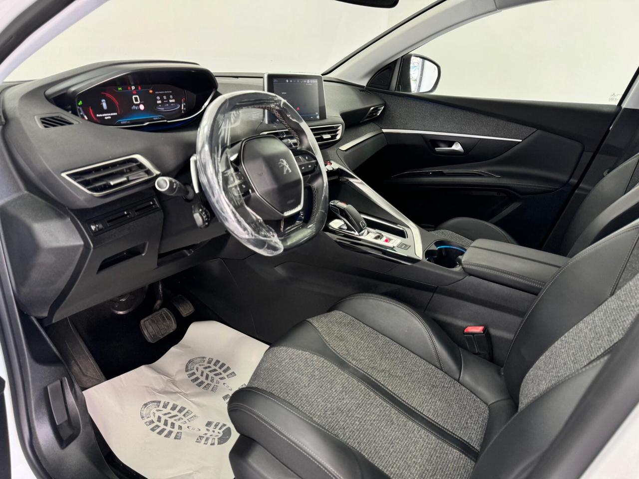 Peugeot 3008 BlueHDi 130-AUTOMATICA-GARANTITA