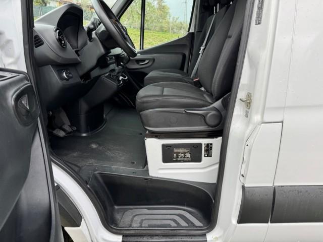 Mercedes-Benz Sprinter Cargo van