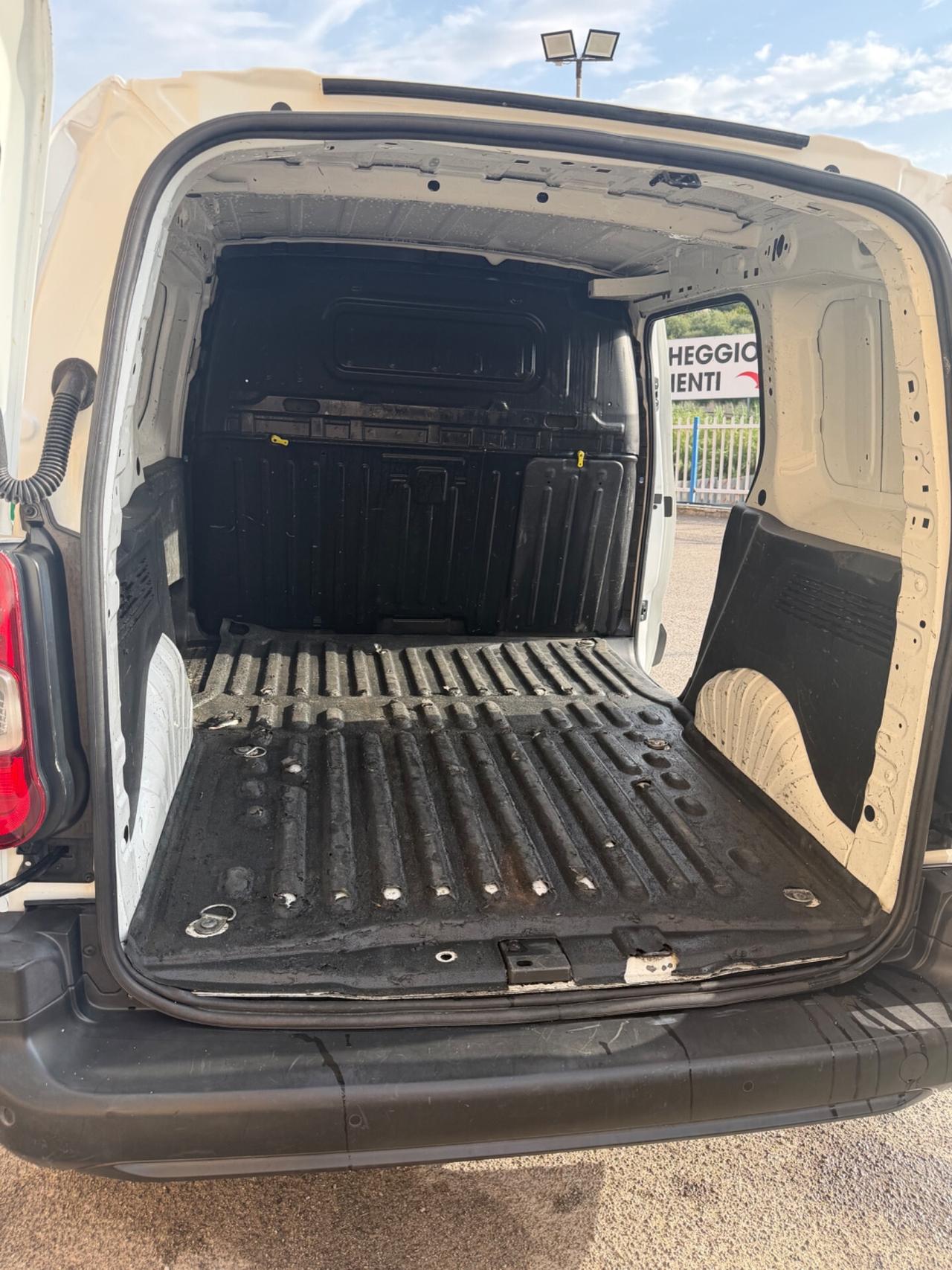 Opel Combo Cargo 1.5 Diesel 102cv Edition 2021
