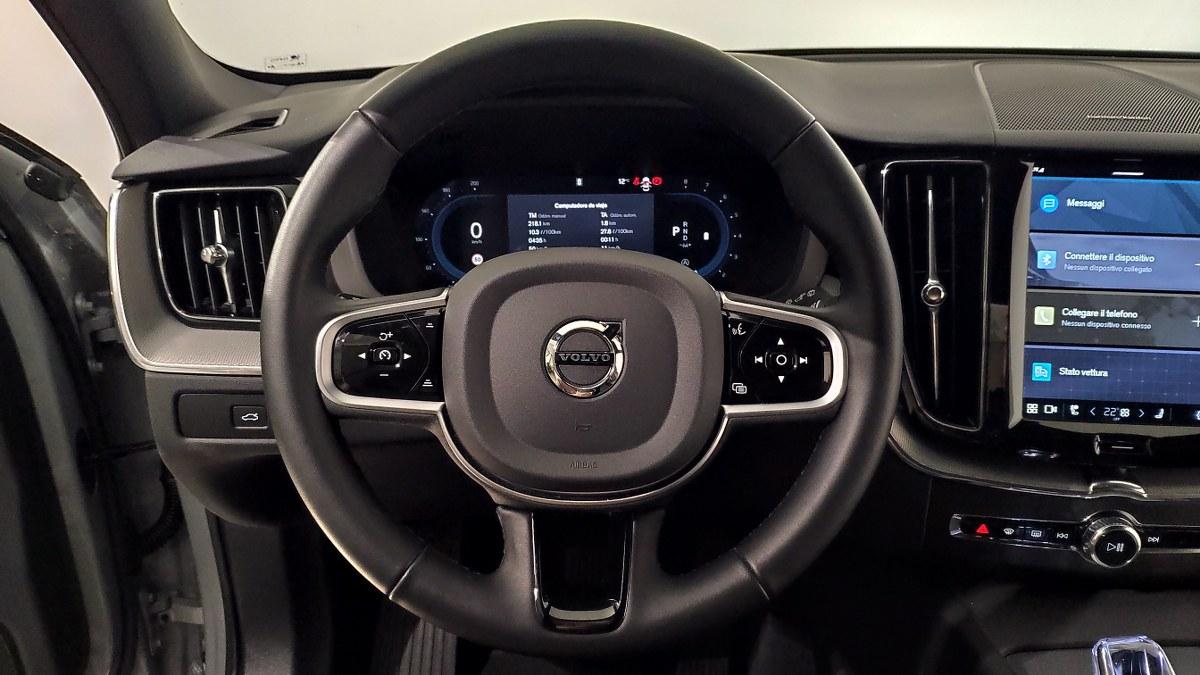 VOLVO Xc60 B5 Mild Hybrid Awd Automatico Plus Dark