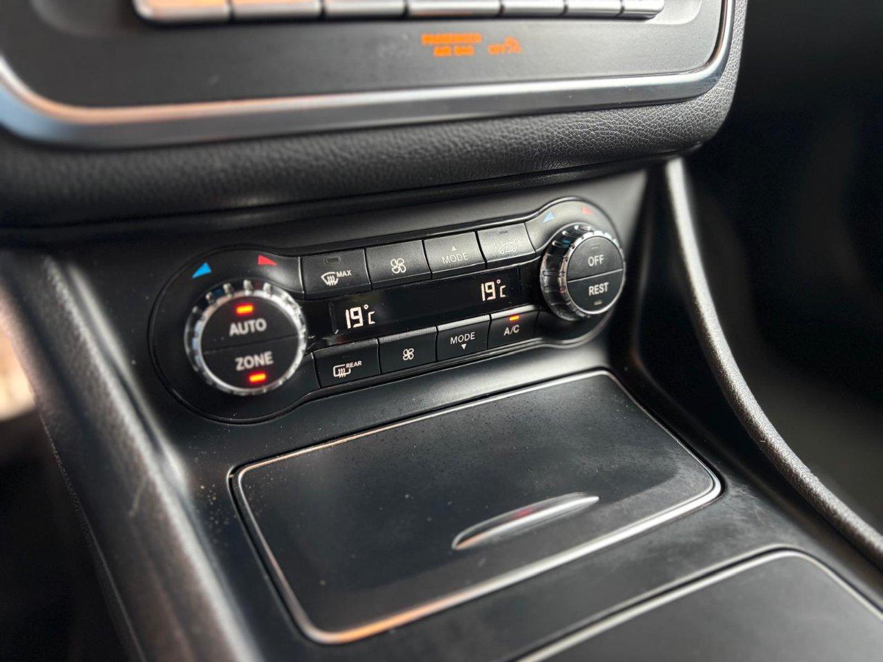 Mercedes GLA 220 d Premium 4matic auto