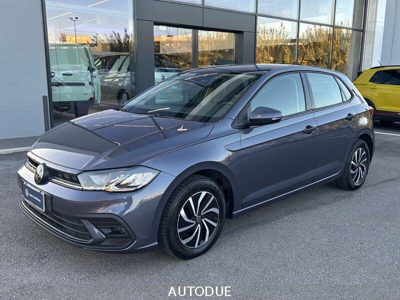 Volkswagen Polo VI 2022 1.0 tsi Life 95cv