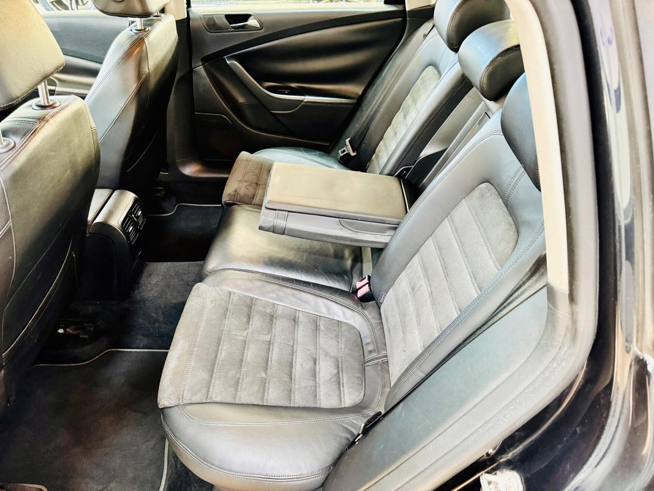 Volkswagen Passat 2.0 TDI 140CV - Touch/Distrib. Nuova/Sedil.Riscald