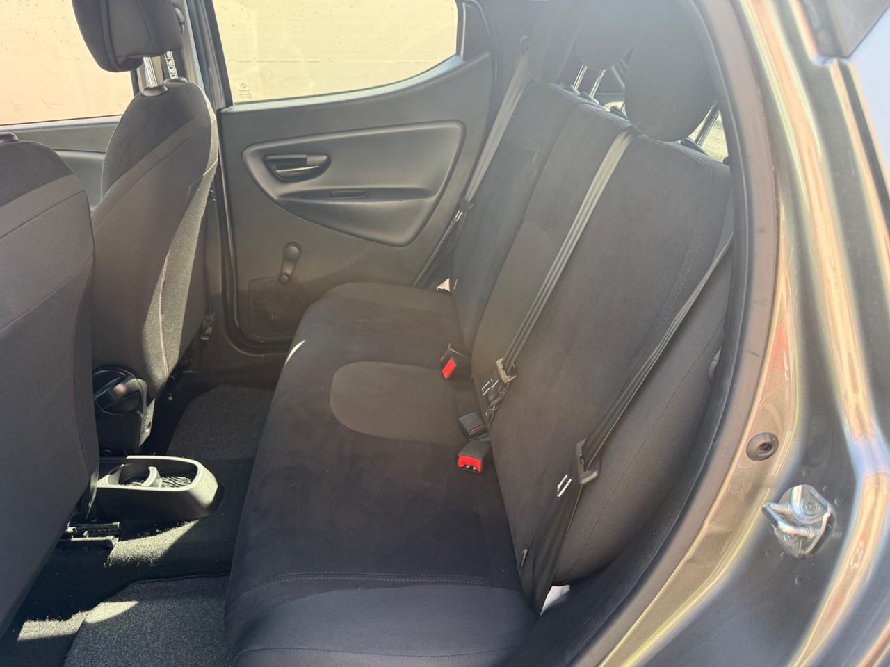 Lancia Ypsilon 1.3MJT 95CV - 2015