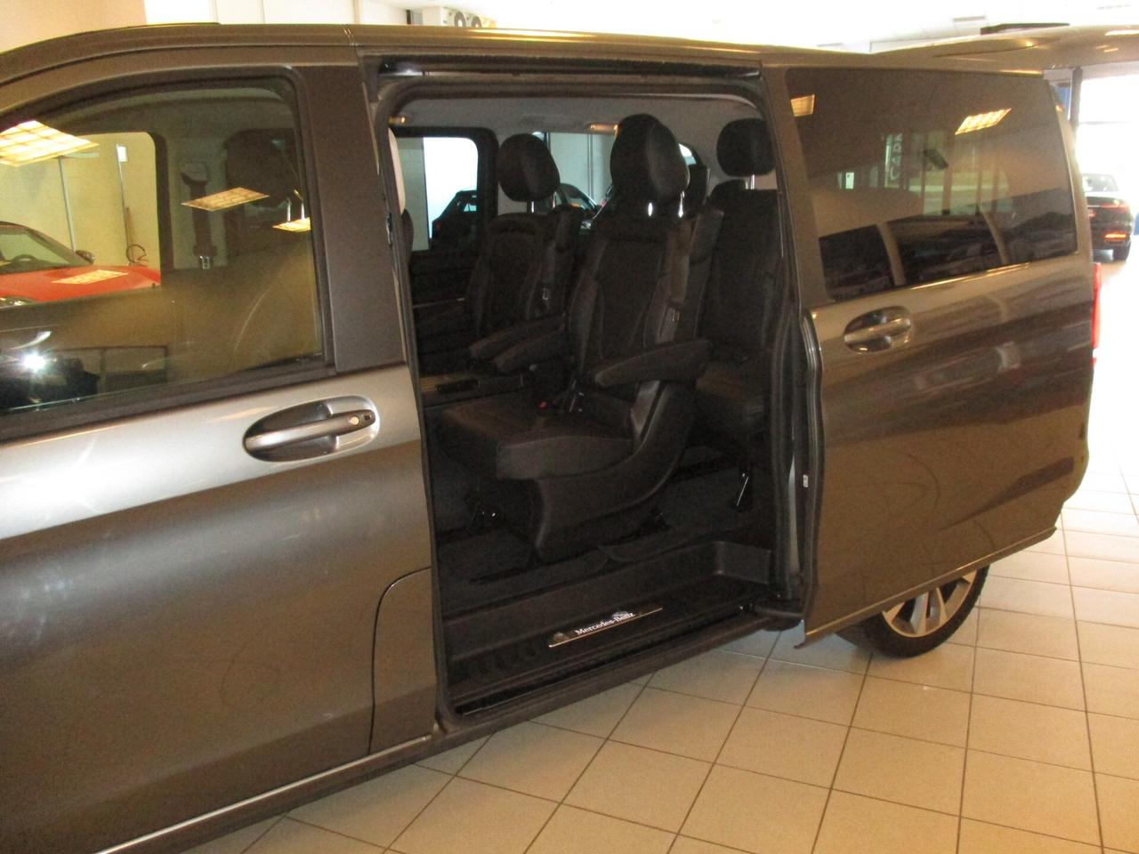 Mercedes-benz V 300 d Automatic Premium Long