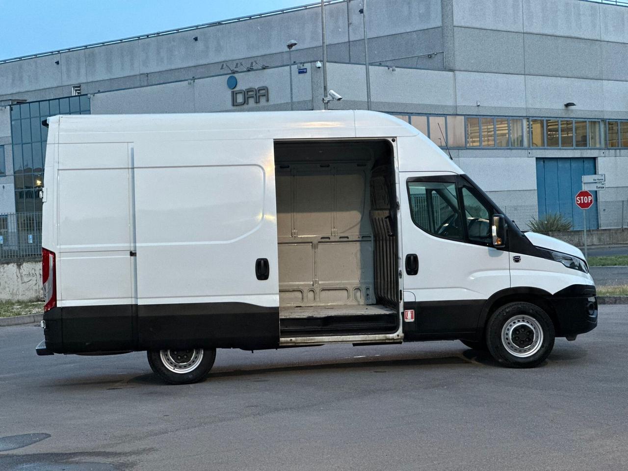 Iveco Dailly anno 2019 cc 2.3 euro 6 B