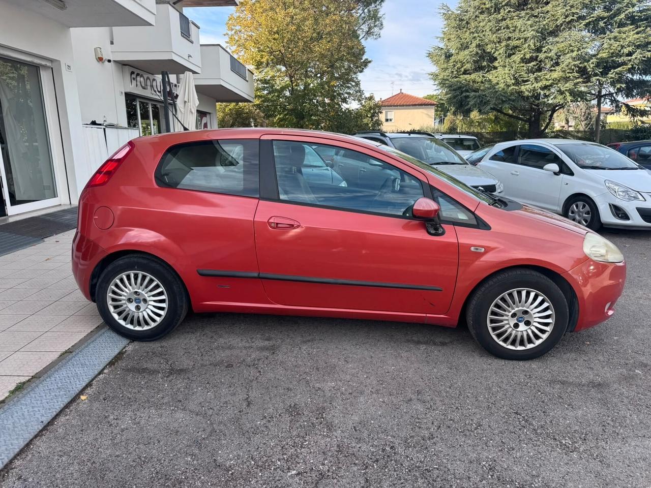 Fiat Grande Punto 1.3 MJT 75 CV 3 porte Active