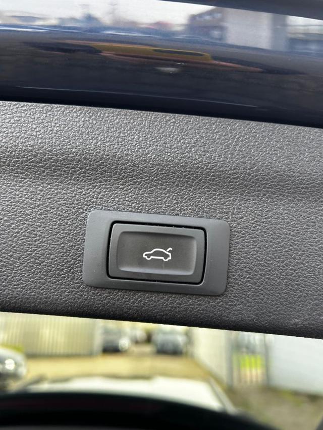 AUDI A6 Avant 40 2.0 TDI quattro ultra S tronic S-Line