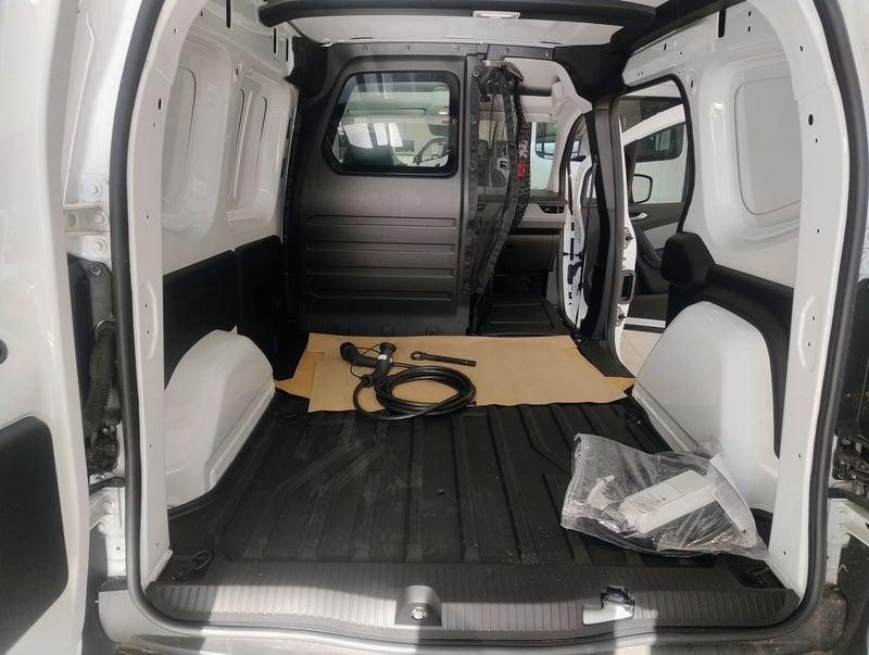 Nissan Townstar EV Townstar 22kW Van N-Connecta passo corto