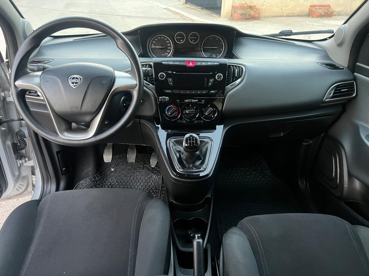 Lancia Ypsilon 1.3 MJT 16V 95 CV 5 porte S&S Elefantino