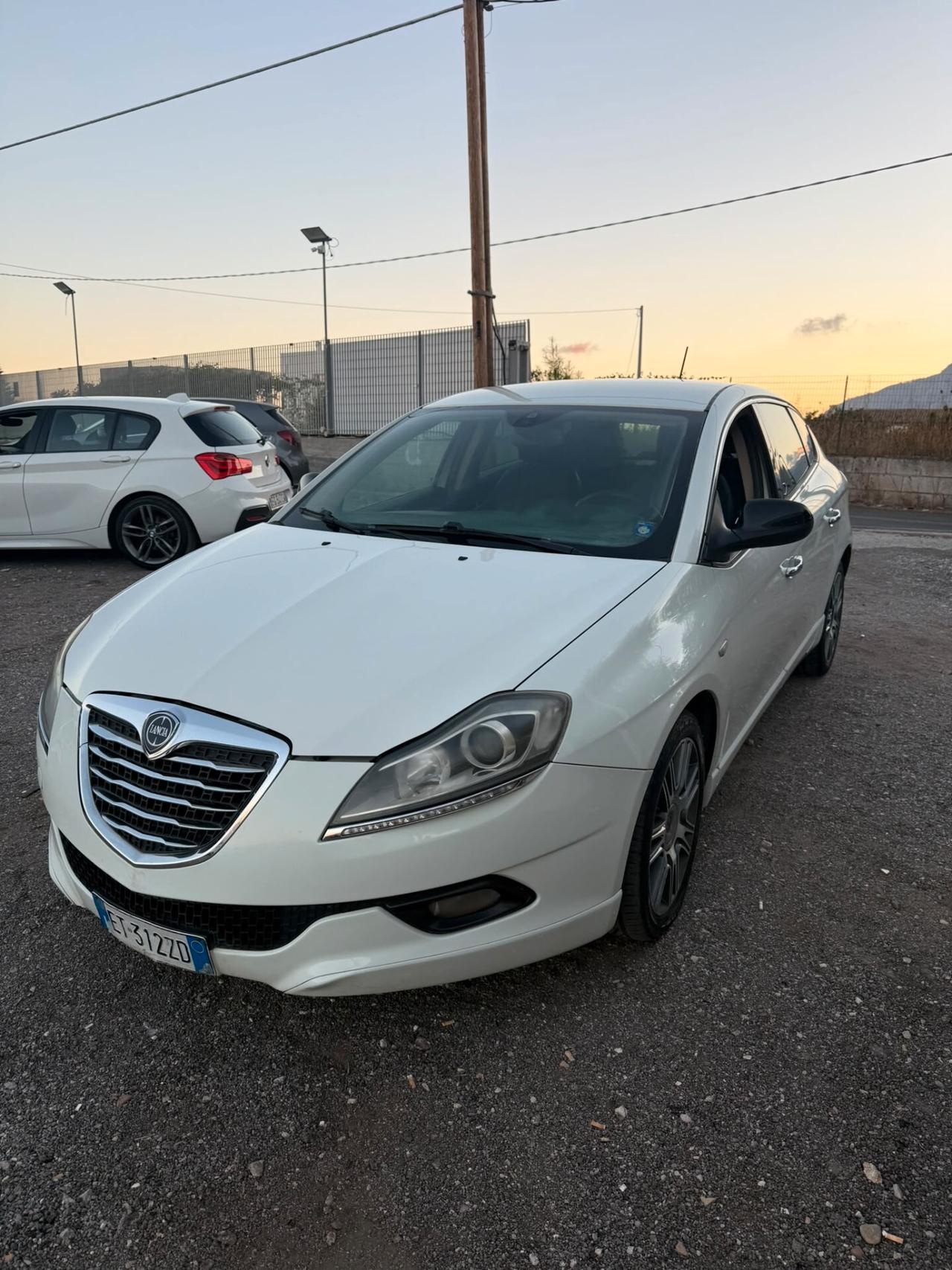Lancia Delta 1.6 MJT DPF Gold