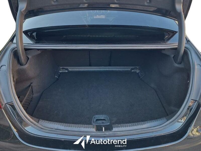 Mercedes-Benz Classe C 300 d 265 CV Mild Hybrid Automatica NAVI TETTO LED Premium Pro