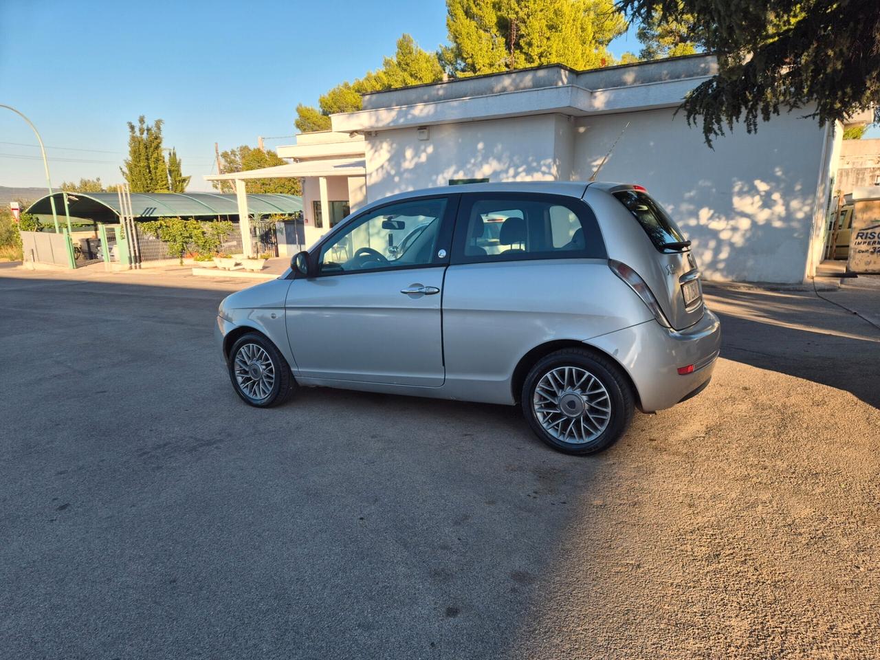 Lancia Ypsilon 1.2 69 CV 5 porte GPL Ecochic Gold