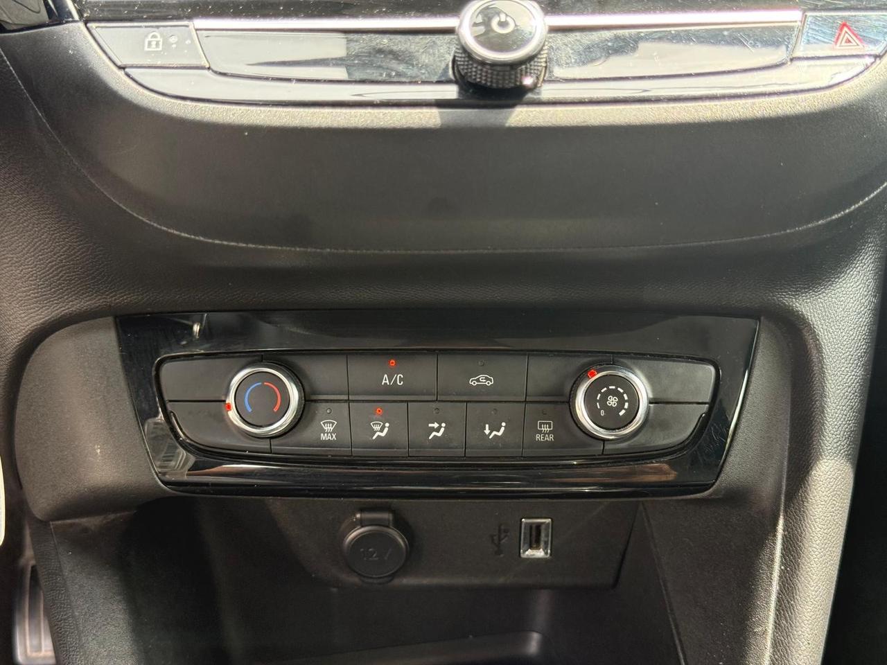 Opel Corsa 1.2 Elegance Cambio Manuale