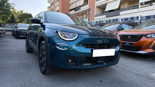 FIAT 600 HYBRID 1.2 110CV DCT MHEV LA PRIMA*24M.G.*CAM360°*