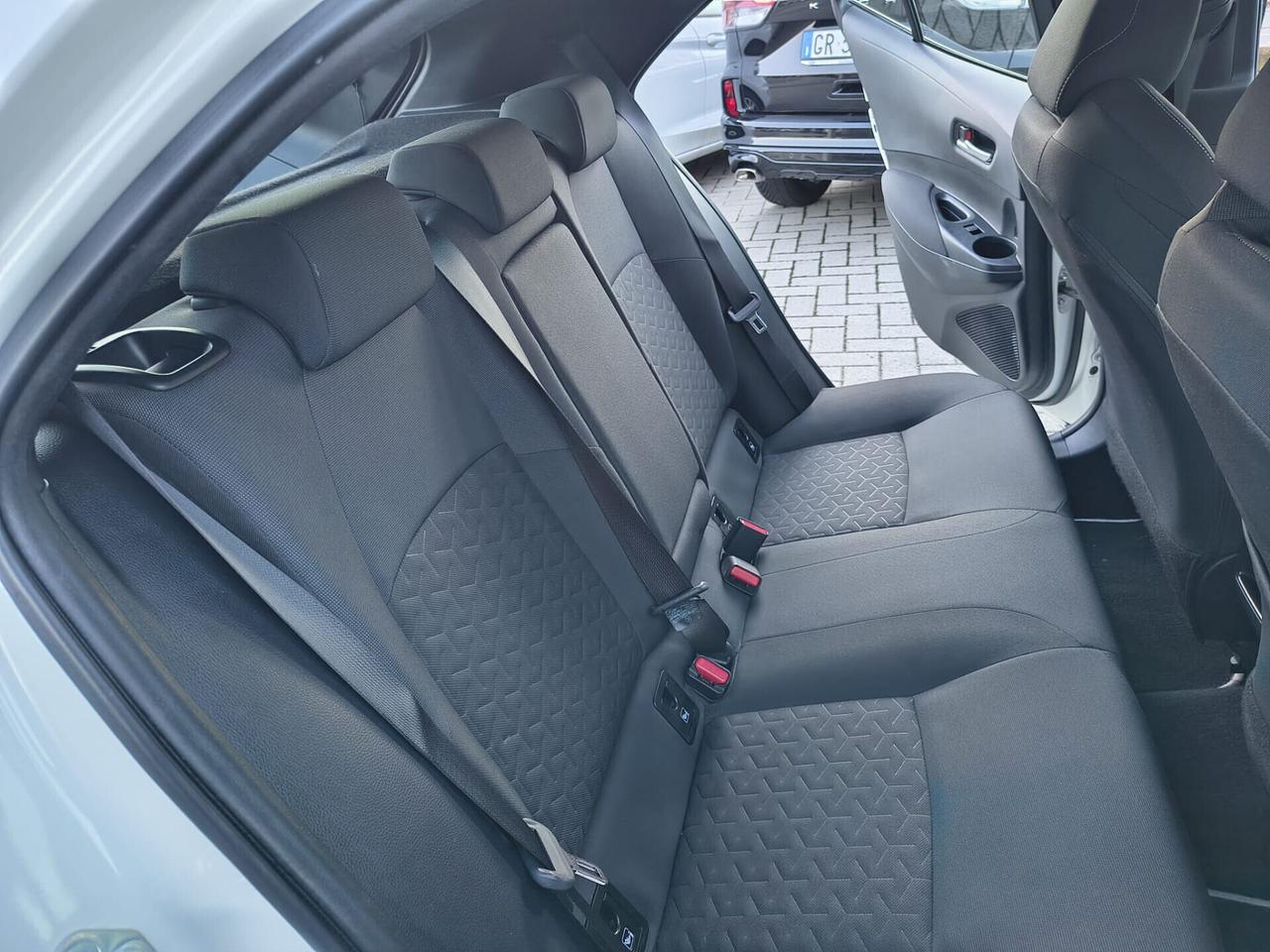 Toyota Corolla 2.0 Hybrid **PREZZO PROMO**