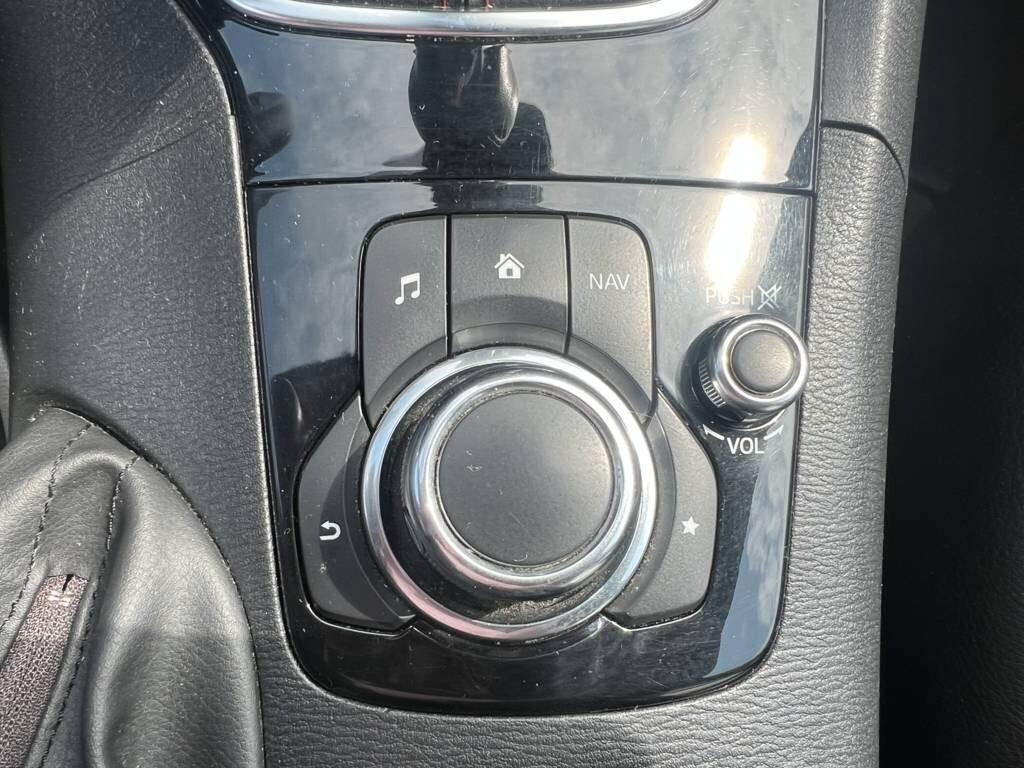 Mazda 3 Mazda3 2.2 Skyactiv-D Exceed