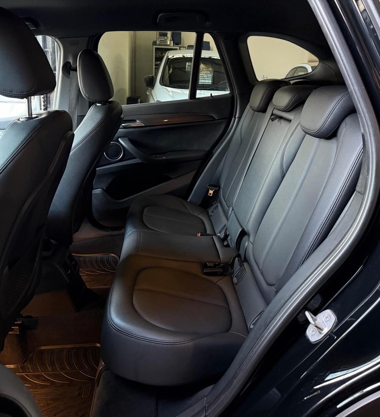 Bmw X1 2.0 xDrive18d 150CV XLine - 2016