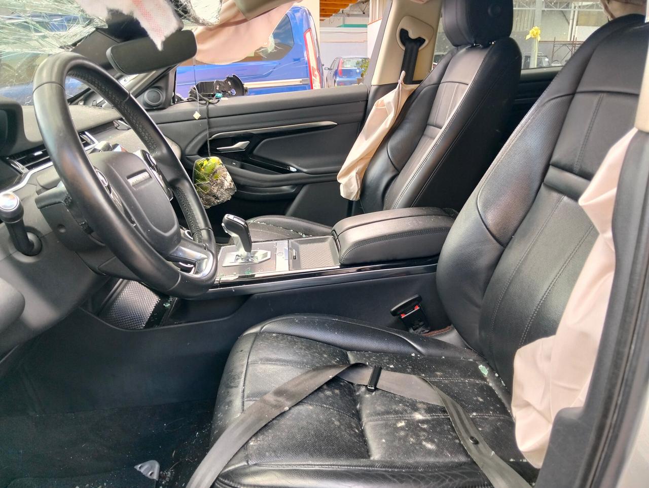 Rover Range Evoque 2.0D 150cv 2019 SINISTRATA